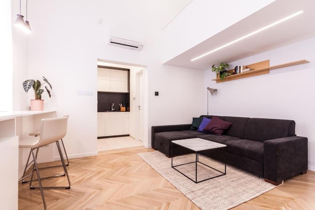 Eszter'S Lovely Downtown Apartment Budapest Bagian luar foto